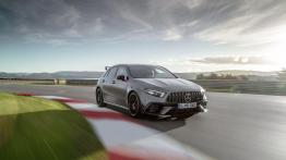 Mercedes-AMG A45 4MATIC+ - widok z przodu