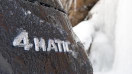 Mercedes R 350 (W251) 4MATIC - emblemat