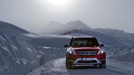 Mercedes GLK 350 4MATIC - widok z przodu