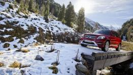 Mercedes GLK 350 4MATIC - widok z przodu