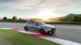 Mercedes-AMG A45 4MATIC+ - prawy bok