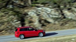 Mercedes GLK 350 4MATIC - prawy bok