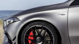 Mercedes-AMG A45 4MATIC+ - ko?o