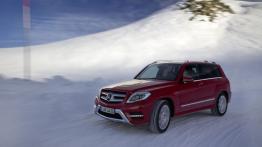 Mercedes GLK 350 4MATIC - lewy bok