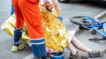 NFZ wprowadza nowe wyposażenie motoambulansów. Ważne zmiany dla ratownictwa
