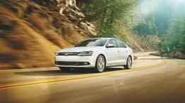 Volkswagen Jetta Hybrid - widok z przodu