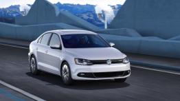 Volkswagen Jetta Hybrid - widok z przodu