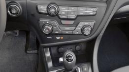 Kia Optima Hybrid - konsola środkowa