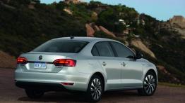 Volkswagen Jetta Hybrid - widok z tyłu