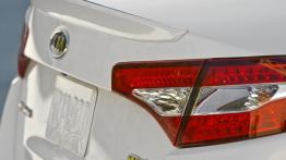 Kia Optima Hybrid - widok z tyłu