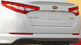 Kia Optima Hybrid - widok z tyłu