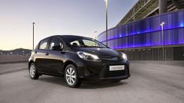 Toyota Yaris III Hybrid - widok z przodu