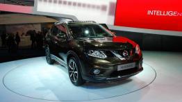 Nissan X-Trail/Rogue zaprezentowany we Frankfurcie
