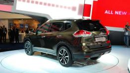 Nissan X-Trail/Rogue zaprezentowany we Frankfurcie
