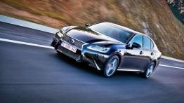 Lexus GS 350 doczekał się kilku zmian w ofercie