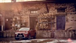 Lexus RX 200t – duży SUV w zatłoczonym mieście