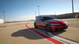 Witamy ponownie silnik V6. Alfa Romeo wznawia zamówienia na Giulię i Stelvio Quadrifoglio w Europie