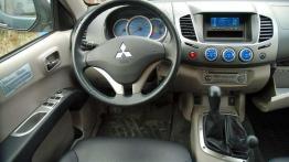 Mitsubishi L200 - farmer w mieście