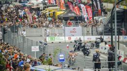 Tłumy miłośników motoryzacji na VERVA Street Racing w Krakowie