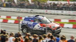 Tłumy miłośników motoryzacji na VERVA Street Racing w Krakowie