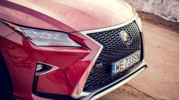 Lexus RX 200t – duży SUV w zatłoczonym mieście