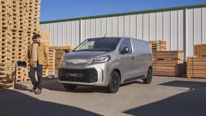 Toyota PROACE 2026 kończy z silnikami 2.0. Nowa jednostka 2.2 D-4D pali o 1,4 l mniej
