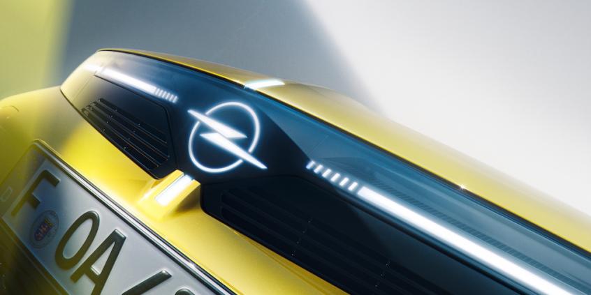 Nowy Opel Astra 2026 wjeżdża do Polski. Zaskakujący cennik i "świecący" design