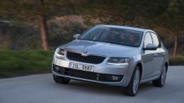 Skoda Octavia III - widok z przodu