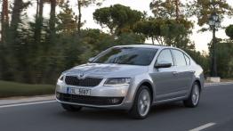 Skoda Octavia III - widok z przodu