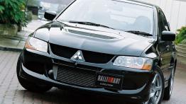 Mitsubishi Lancer EVO VIII - widok z przodu