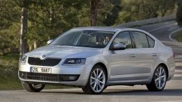 Skoda Octavia III - widok z przodu