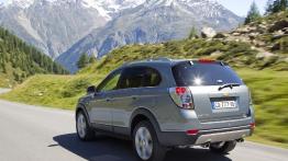 Chevrolet Captiva II - tył - reflektory wyłączone