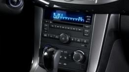 Chevrolet Captiva II - konsola środkowa