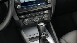 Skoda Octavia III - konsola środkowa