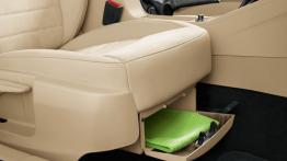 Skoda Octavia III - fotel pasażera, widok z przodu