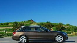 Mercedes Klasa C Kombi - luksus, gwiazda i duży bagażnik