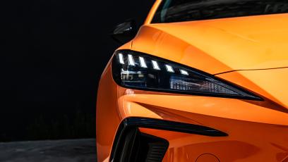 Cła na auta z Chin w 2026 roku – jak polityka handlowa UE wpłynęła na ostateczne ceny w polskich cennikach?