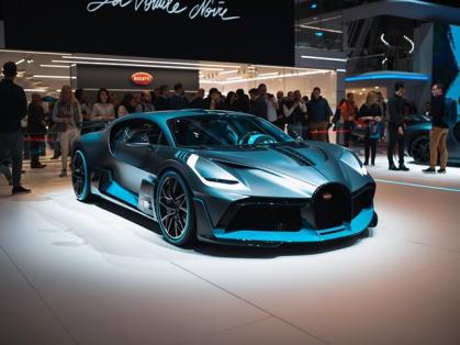 #Bugatti #MichelinGIMS #Michelin #genewa2019 #Chiron #Divo #LaVoitureNoire