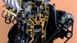 Toyota Avensis - silnik solo