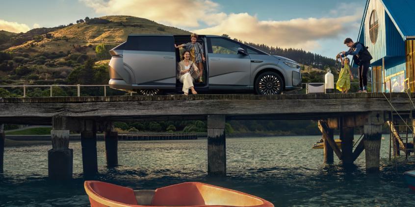Xpeng X9 w Polsce. Minivan za 324 900 zł z fotelami „Zero Gravity”
