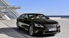 Lexus LS IV