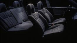 Honda Civic IV - widok ogólny wnętrza