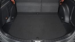 Toyota RAV4 IV - bagażnik