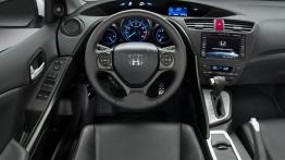 Honda Civic IX - kokpit