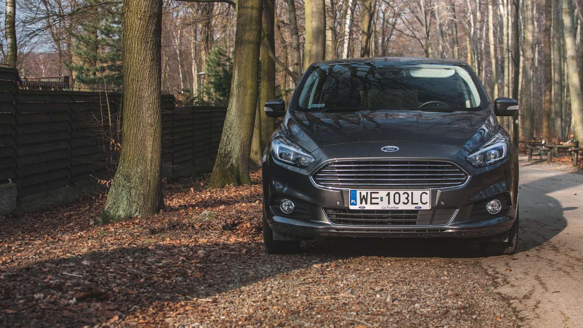 Ford S-Max 2.0 TDCi Titanium - praktycznie dynamiczny