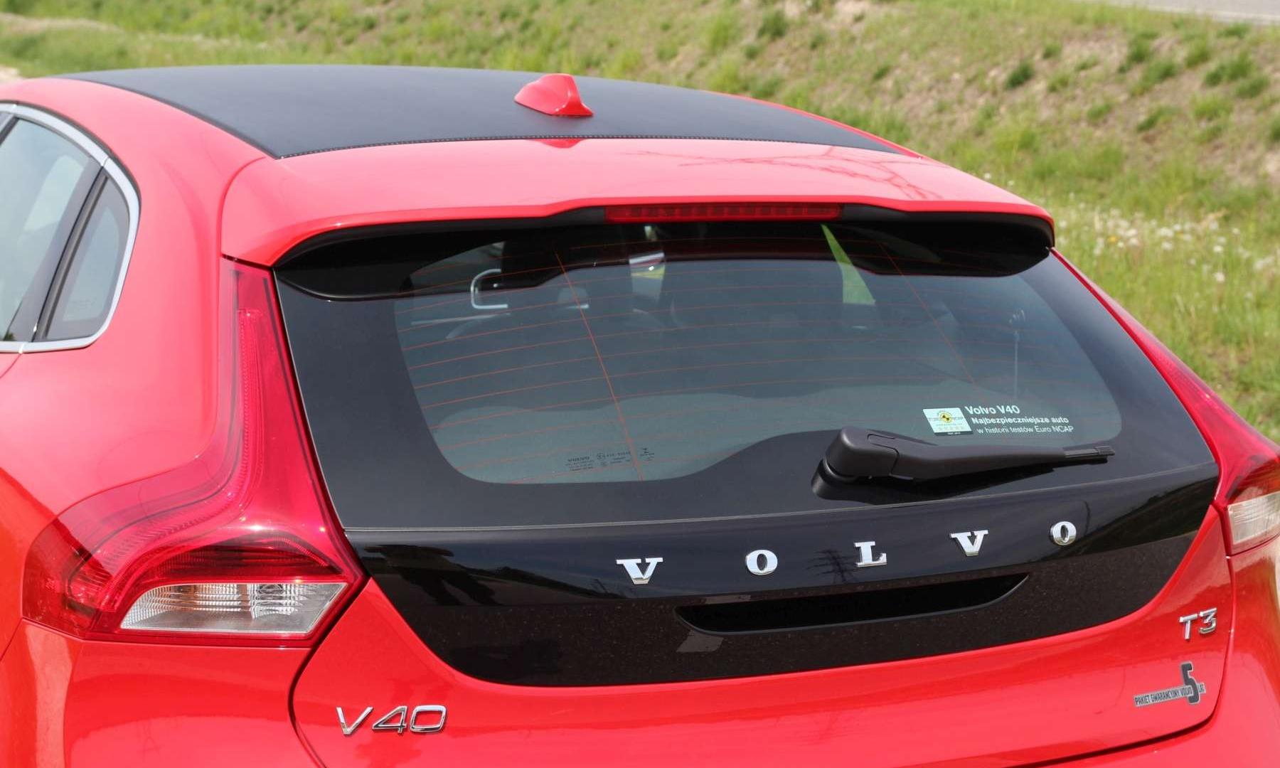 Volvo V40 T3 Momentum zmiana warty • AutoCentrum.pl