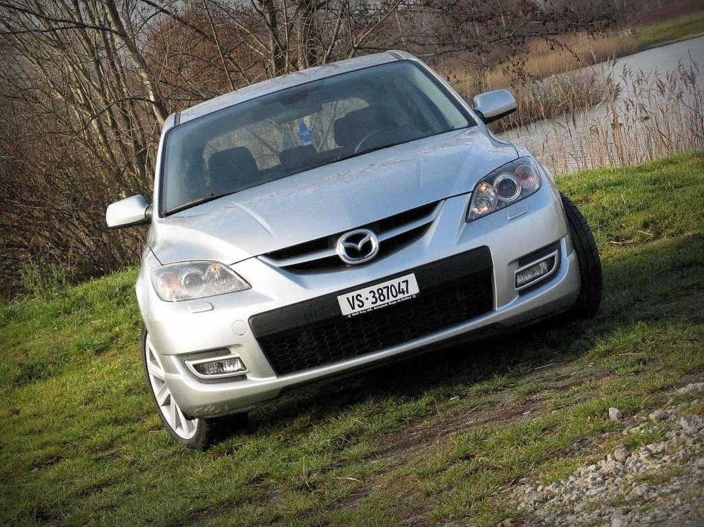 Mazda 3 MPS pozory mylą • AutoCentrum.pl