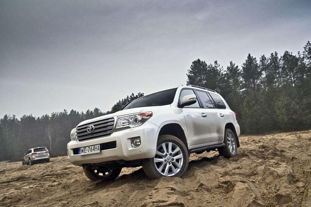 Toyota grand cherokee