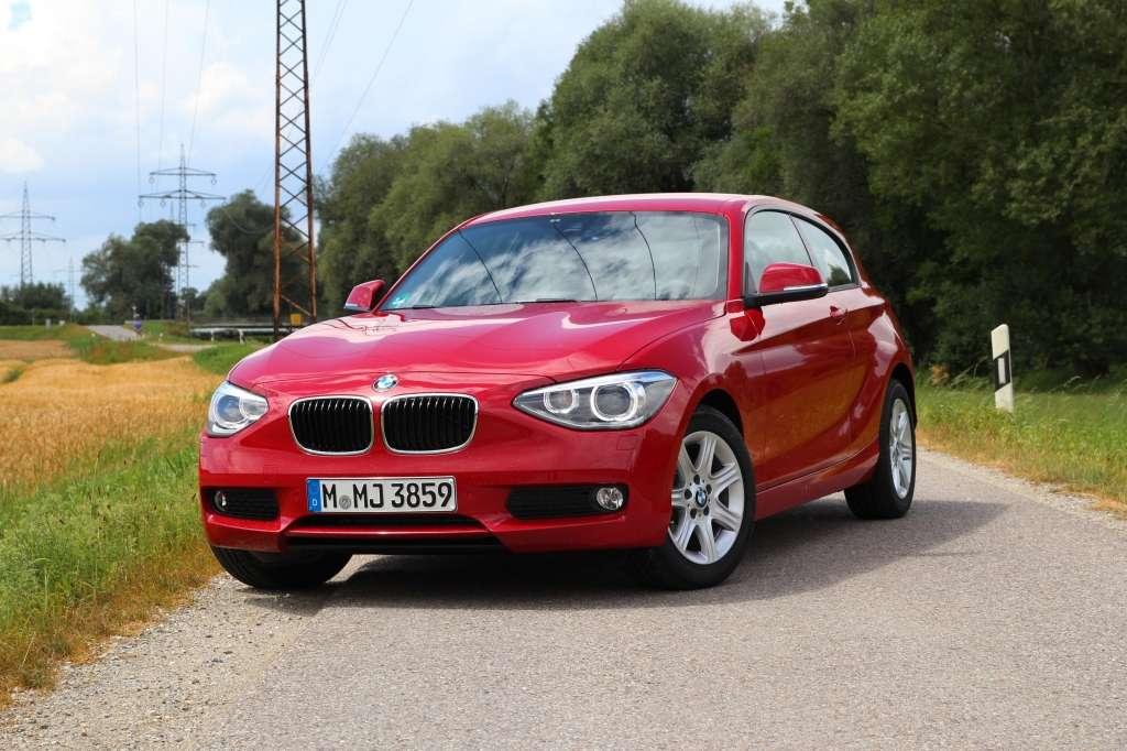 BMW 114i czy bazowa wersja ma sens? • AutoCentrum.pl