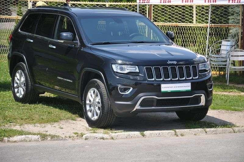Jeep Grand Cherokee odświeżony lider • AutoCentrum.pl